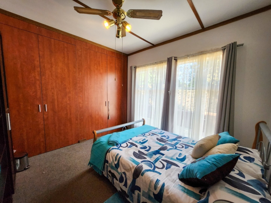 4 Bedroom Property for Sale in Wilkoppies North West